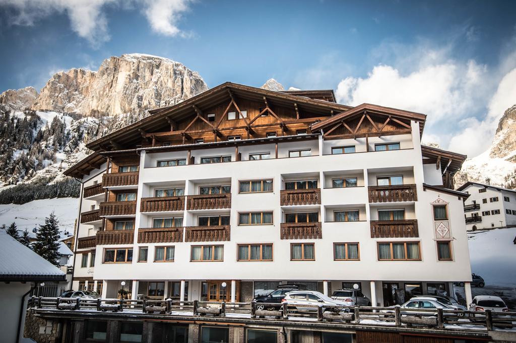 Hotel Gran Ciasa Colfosco Exterior photo
