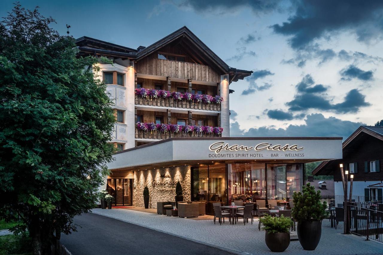 Hotel Gran Ciasa Colfosco Exterior photo